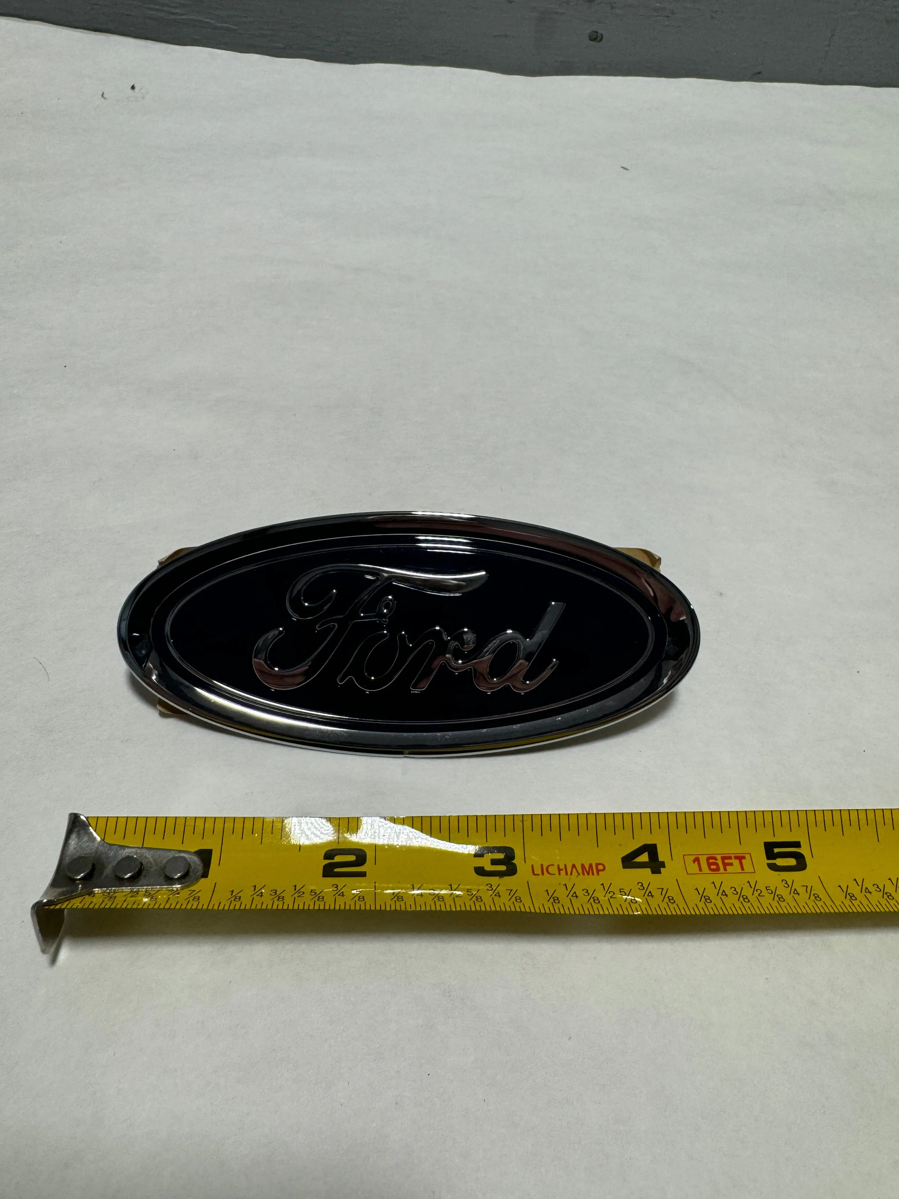 2015-2018 Ford Focus ST or RS Front Bumper Emblem OEM